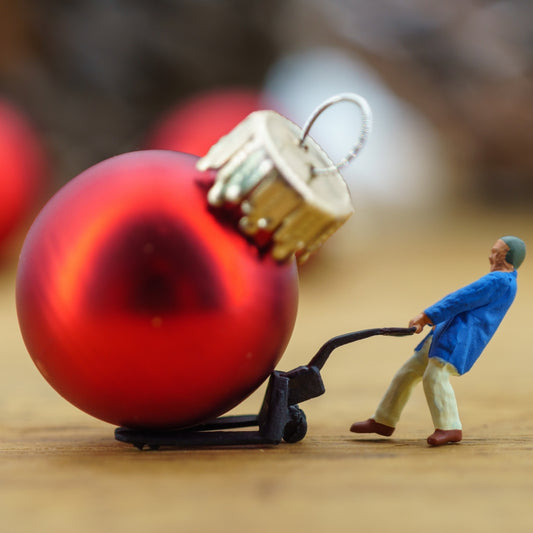 Christmas, Delivery, Rolling Papers, Tobacco and Mince Pies at Bull Brand